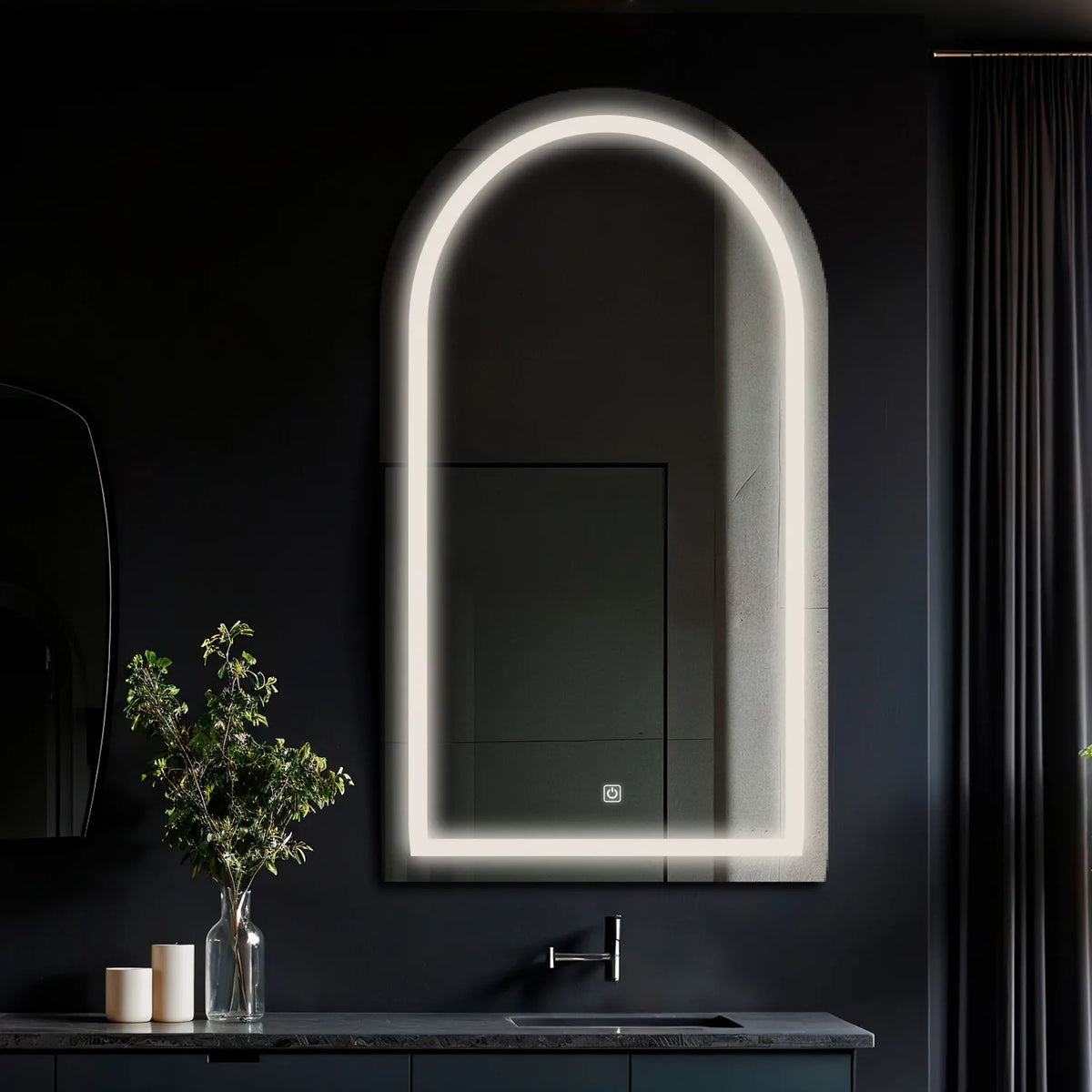 Miroir LED Semi-Ovale 2 | Bouton Tactile | Lumière blanche neutre - Reyze Série Salono Modèle 1