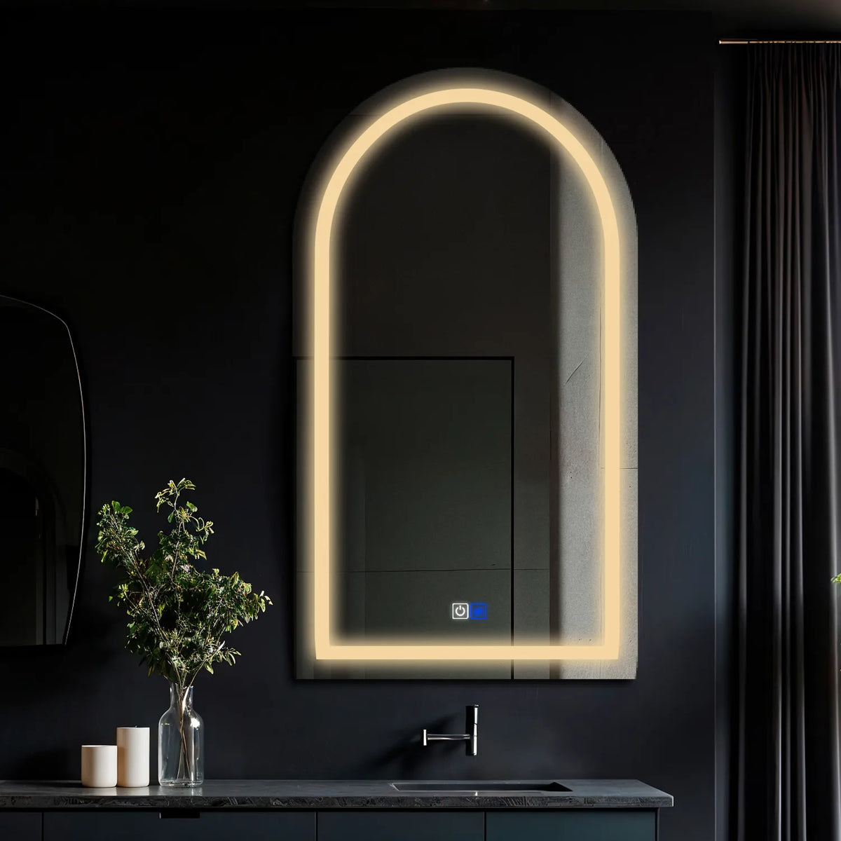 Miroir LED Semi-Ovale 2 | boutons tactiles | Fonction Anti-Buée | Lumière Blanche Chaude - Reyze Série Salono Modèle 1