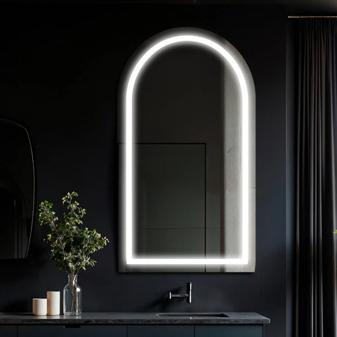 Miroir LED Semi-Ovale 2 | Sans Boutons Tactiles | Lumière blanche froide - Reyze Série Salono Modèle 1