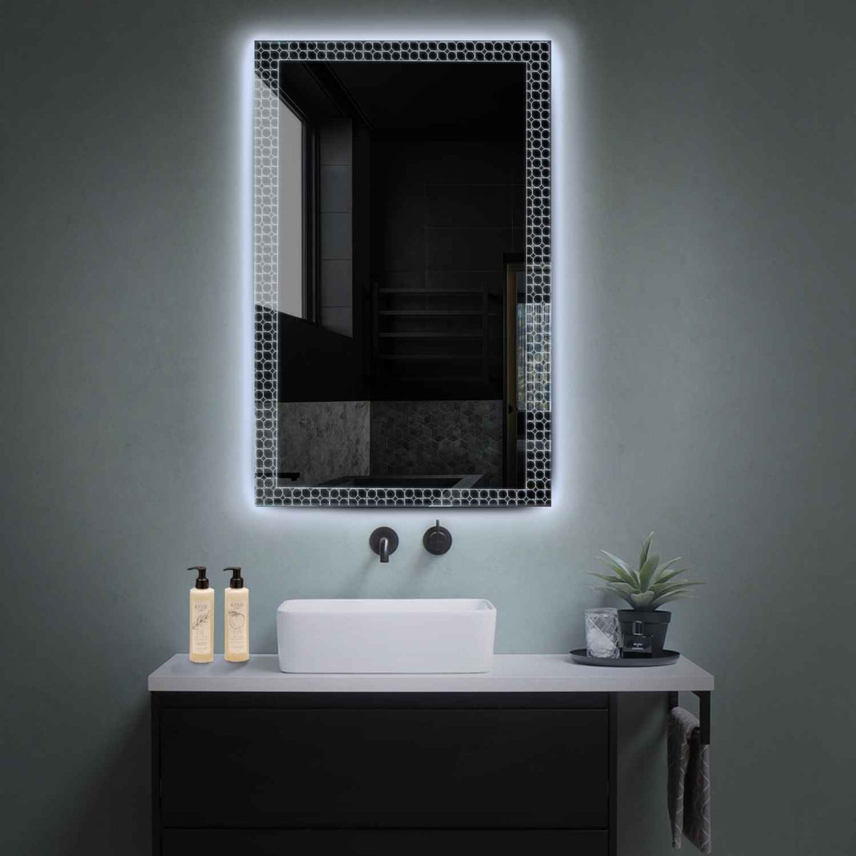 Miroir LED Vertical | Sans Boutons Tactiles | Lumière blanche froide - Reyze Série Official Modèle 4