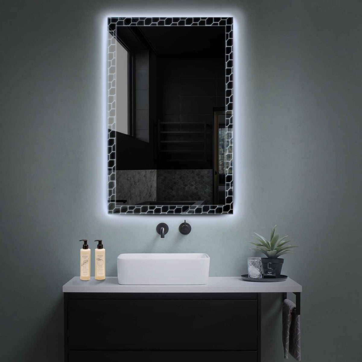 Miroir LED Vertical | Sans Boutons Tactiles | Lumière blanche froide - Reyze Série Official Modèle 7