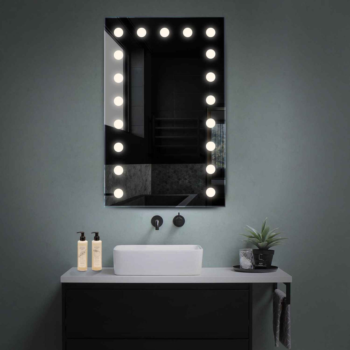 Miroir LED Vertical | Sans Boutons Tactiles | Lumière blanche neutre - Reyze Série Salono Modèle 6