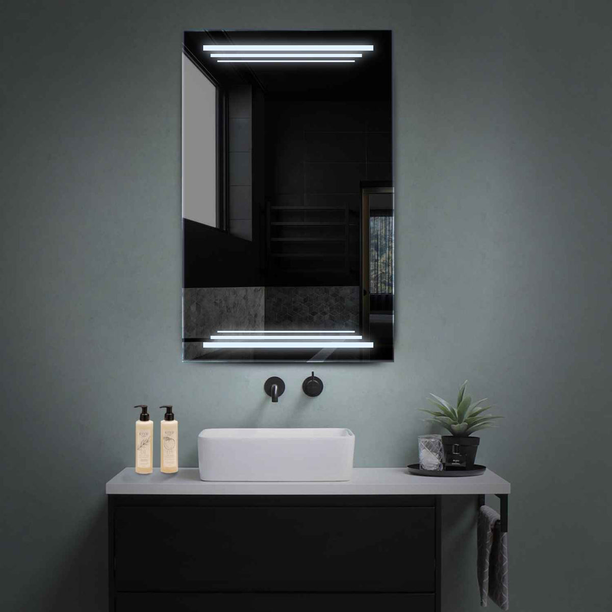 Miroir LED Vertical | Sans Boutons Tactiles | Lumière blanche froide - Reyze Série Salono Modèle 7