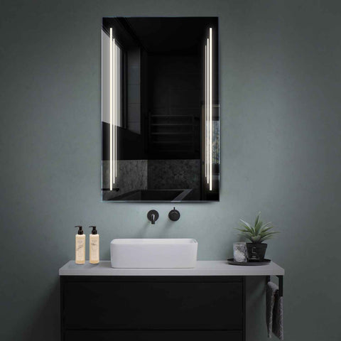 Miroir LED Vertical | Sans Boutons Tactiles | Lumière blanche neutre - Reyze Série Salono Modèle 8