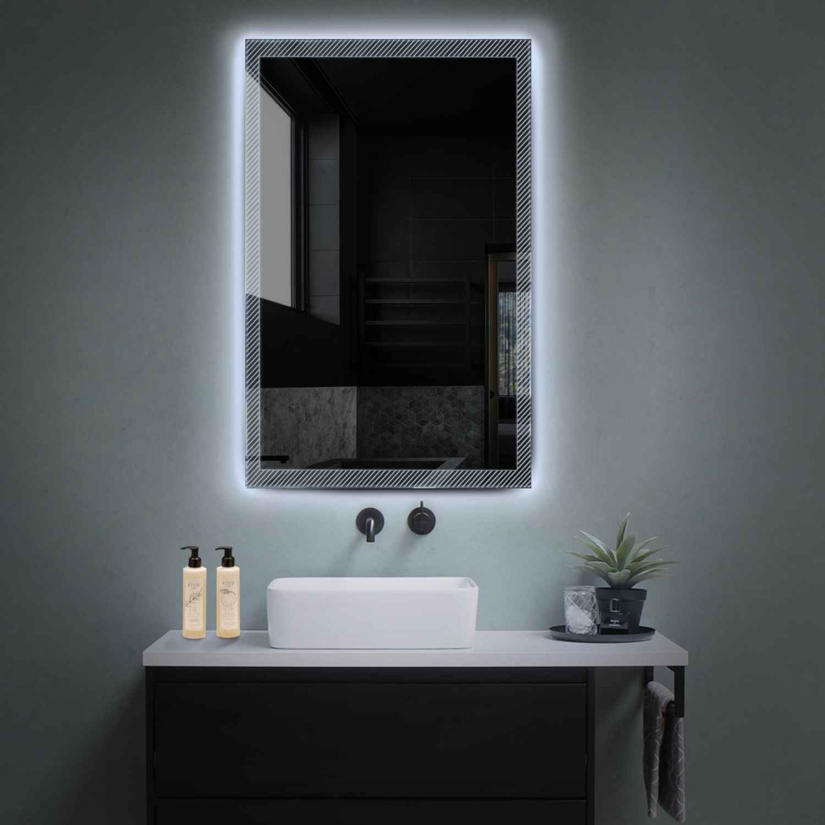 Miroir LED Vertical | Sans Boutons Tactiles | Lumière blanche froide - Reyze Série Simetria Modèle 7
