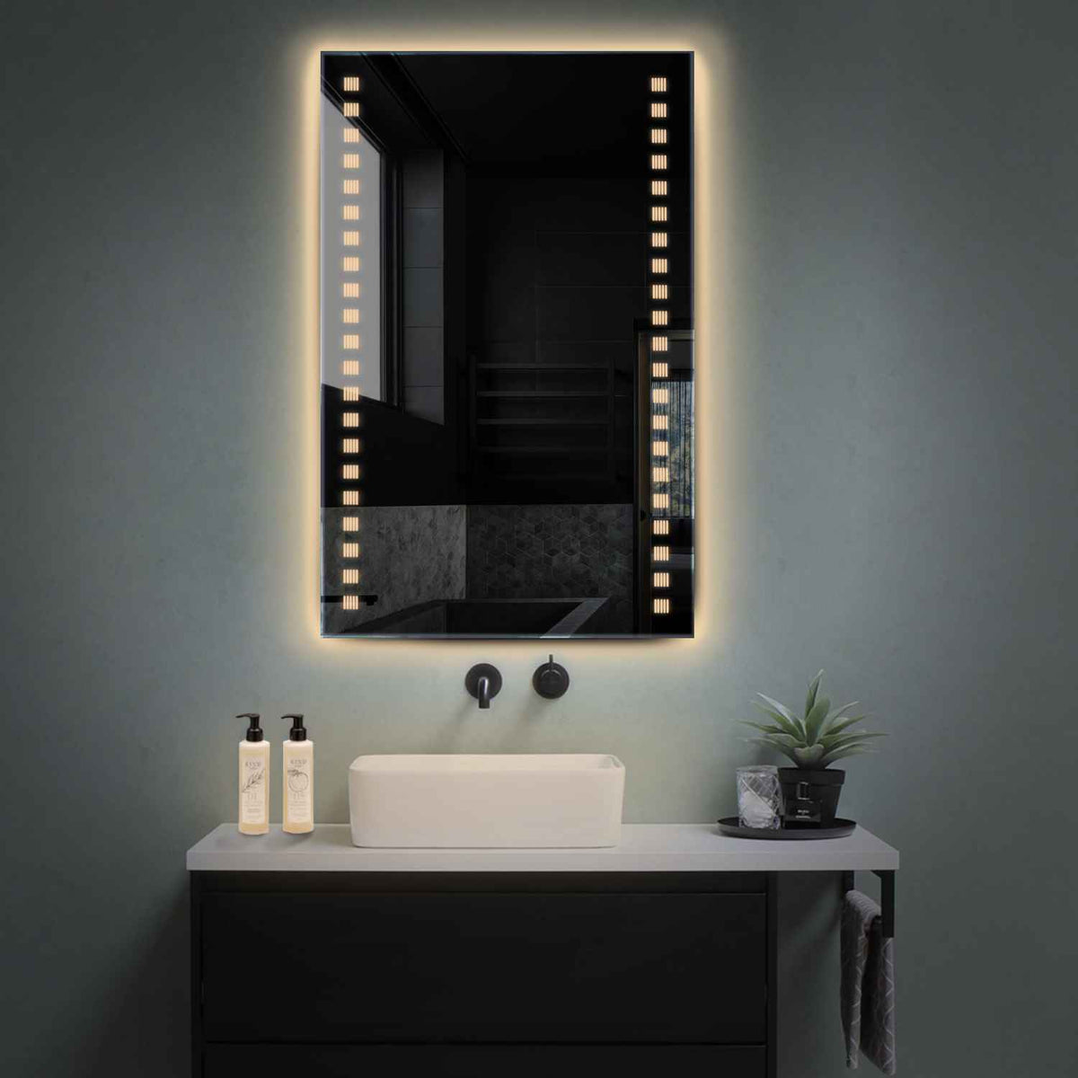 Miroir LED Vertical | Sans Boutons Tactiles | Lumière Blanche Chaude - Reyze Série Minimal Modèle 6