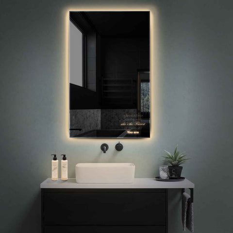 Miroir LED Vertical | Sans Boutons Tactiles | Lumière Blanche Chaude - Reyze Série Motivated Modèle 4