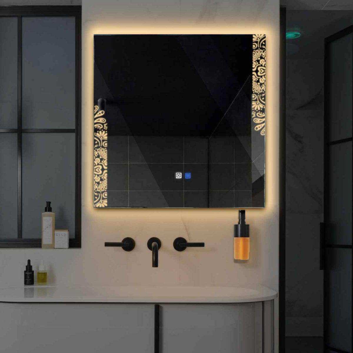 Miroir LED Carré | boutons tactiles | Fonction Anti-Buée | Lumière Blanche Chaude - Reyze Série Good Vibes Modèle 4