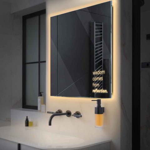 Miroir LED Carré | Sans Boutons Tactiles | Lumière Blanche Chaude - Reyze Série Motivated Modèle 1