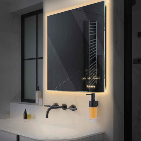 Miroir LED Carré | Sans Boutons Tactiles | Lumière Blanche Chaude - Reyze Série Motivated Modèle 4