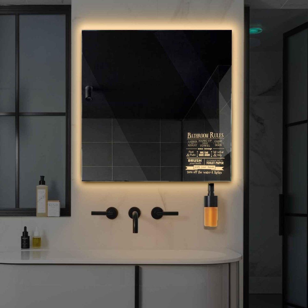 Miroir LED Carré | Sans Boutons Tactiles | Lumière Blanche Chaude - Reyze Série Motivated Modèle 5