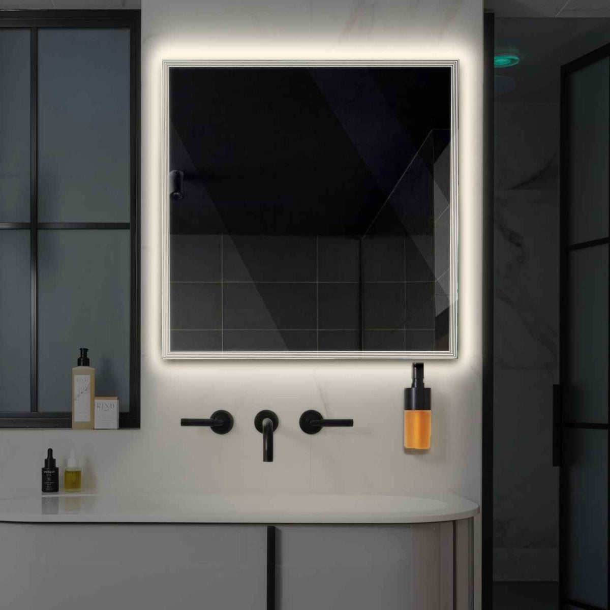 Miroir LED Carré | Sans Boutons Tactiles | Lumière blanche neutre - Reyze Série Edge Modèle 1
