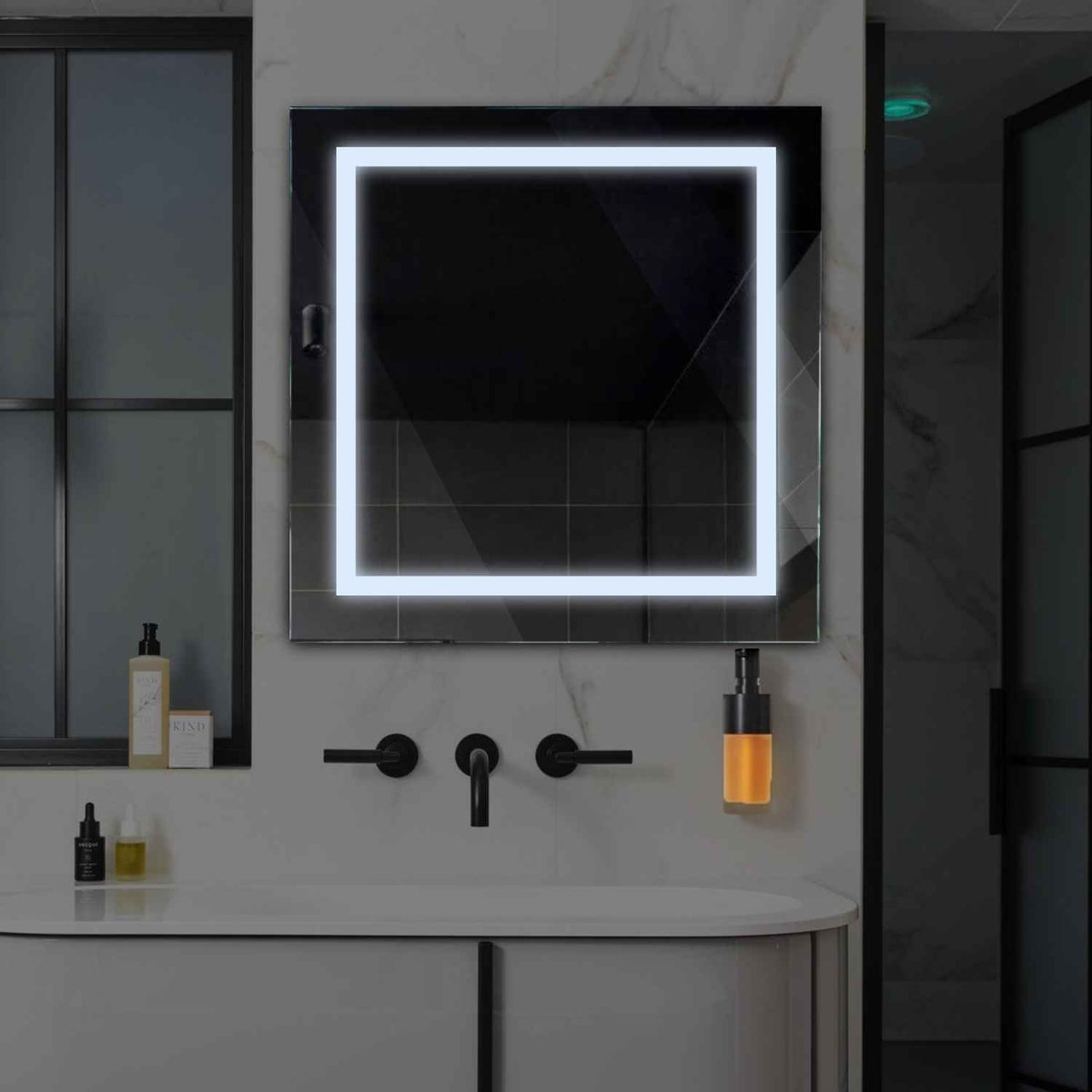 Miroir LED Carré | Sans Boutons Tactiles | Lumière blanche froide - Reyze Série Salono Modèle 1